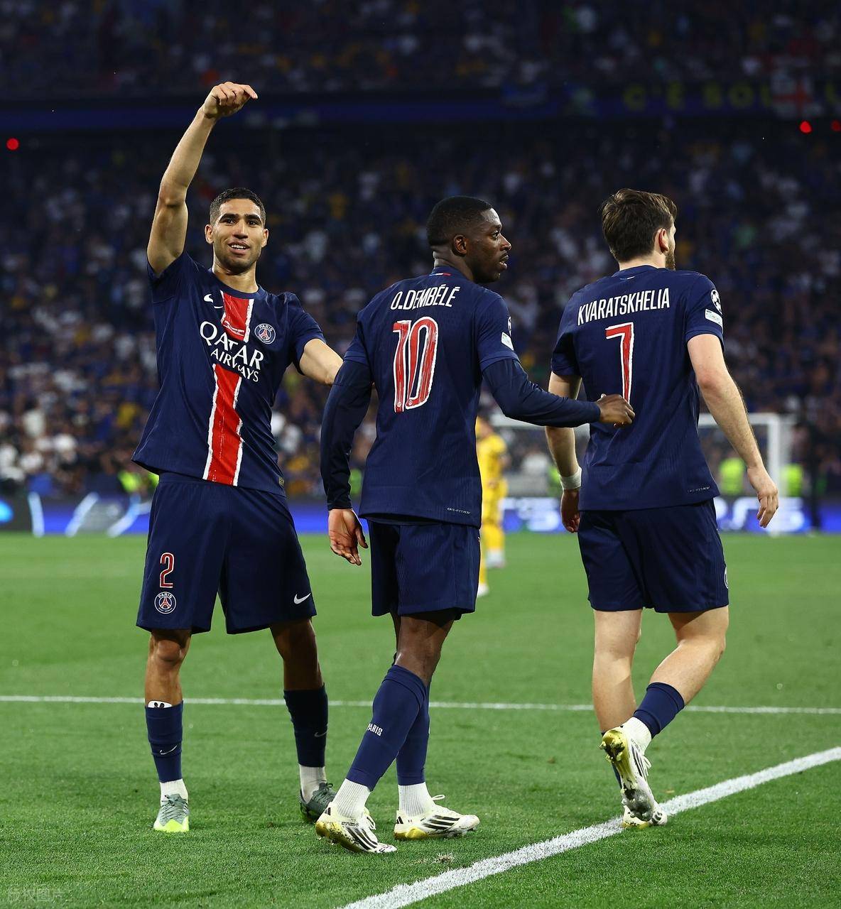 都需要一支 都需要一支