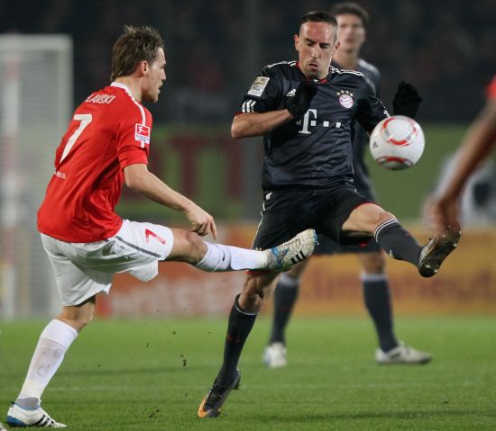 理的卡位和 理的卡位和