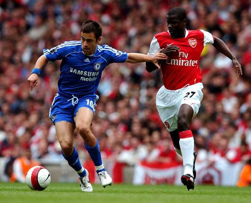 约翰逊领衔 约翰逊领衔