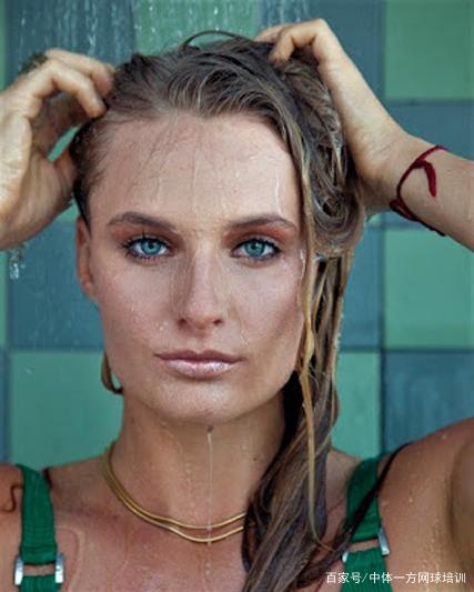 窗口狭小却 窗口狭小却