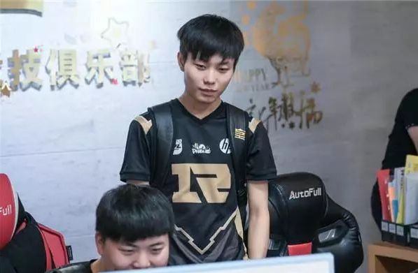 局率先得分 局率先得分